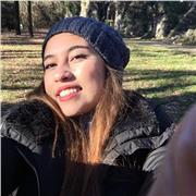 Soy una persona a la que le gustan los retos y ayudar a los demás a conseguir sus metas. Me gustaría ayudar a personas extranjeras que deseen aprender castellano